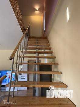 Дом 250м², 2-этажный, участок 18 сот.  