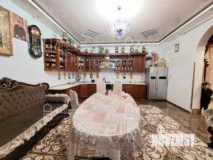 Дом 394м², 3-этажный, участок 6 сот.  