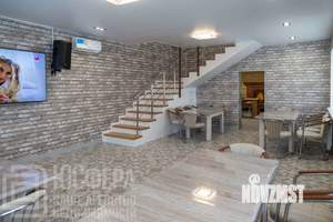 Дом 174м², 2-этажный, участок 99 сот.  