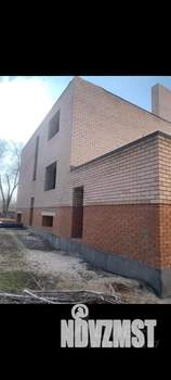 Коттедж 300м², 3-этажный, участок 8 сот.  