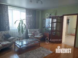 Дом 388м&sup2;, 3-этажный, участок 7 сот.  