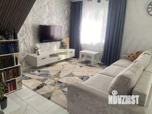 Коттедж 120м², 2-этажный, участок 6 сот.  