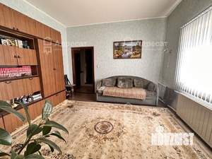 Дом 273м², 3-этажный, участок 10 сот.  