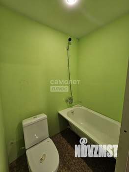 Дом 63м&sup2;, 2-этажный, участок 6 сот.  