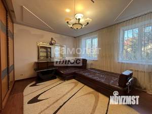 Дом 194м², 1-этажный, участок 6 сот.  