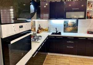 Дом 150м², 2-этажный, участок 15 сот.  