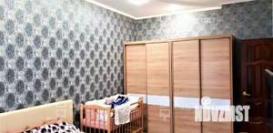 Дом 298м², 3-этажный, участок 5 сот.  