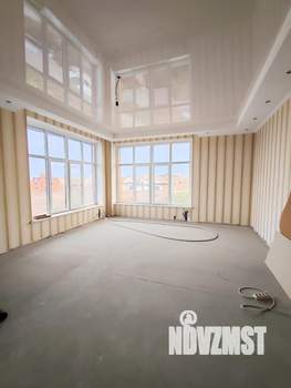 Дом 447м², 3-этажный, участок 10 сот.  