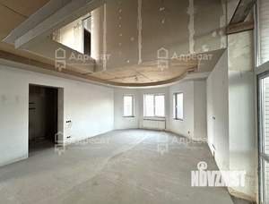 Дом 246м², 2-этажный, участок 5 сот.  