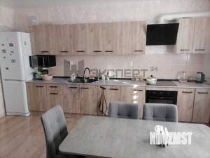 Дом 145м², 2-этажный, участок 7 сот.  