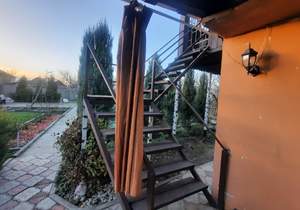 Дом 37м², 2-этажный, участок 4 сот.  