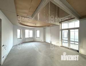 Дом 246м², 2-этажный, участок 5 сот.  