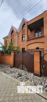 Дом 800м², 4-этажный, участок 7 сот.  