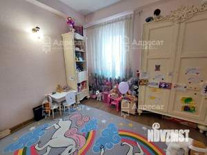 Дом 194м², 2-этажный, участок 14 сот.  