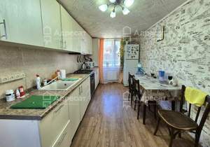 Дом 60м², 2-этажный, участок 9 сот.  