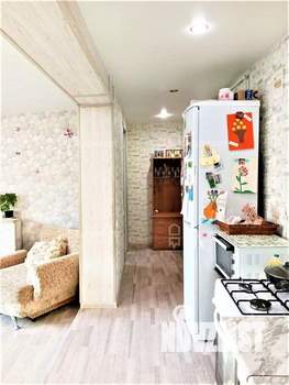 Дом 219м², 3-этажный, участок 8 сот.  