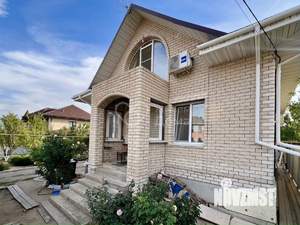 Дом 220м², 3-этажный, участок 7 сот.  