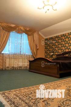 Дом 241м², 2-этажный, участок 4 сот.  