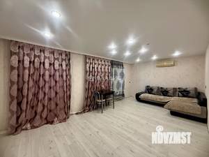 Дом 120м², 2-этажный, участок 6 сот.  