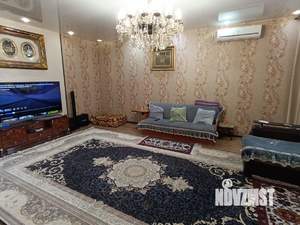 Дом 313м², 2-этажный, участок 6 сот.  