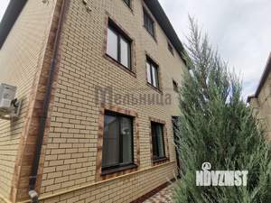 Дом 298м², 3-этажный, участок 5 сот.  