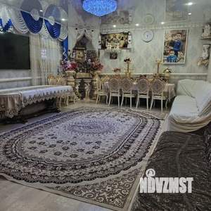Коттедж 184м², 3-этажный, участок 5 сот.  