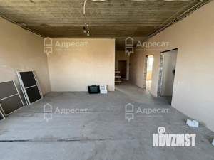 Дом 300м², 3-этажный, участок 8 сот.  