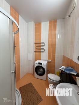 Дом 250м², 2-этажный, участок 18 сот.  