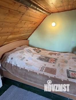 Дом 32м², 2-этажный, участок 5 сот.  