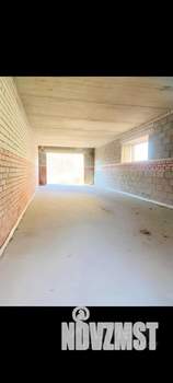 Коттедж 300м², 3-этажный, участок 8 сот.  