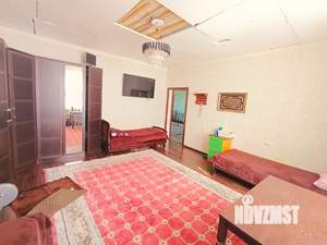 Дом 313м², 2-этажный, участок 6 сот.  