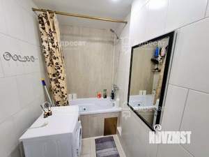 Дом 184м&sup2;, 2-этажный, участок 3 сот.  