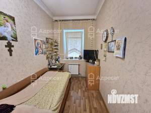 Дом 396м², 3-этажный, участок 6 сот.  