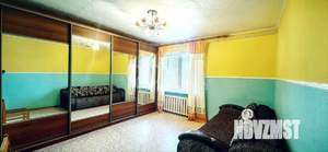 Дом 261м², 3-этажный, участок 15 сот.  