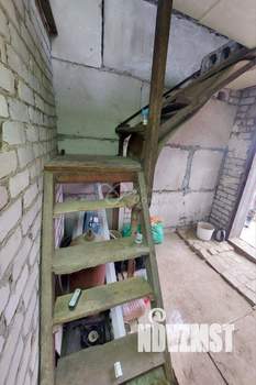 Дом 60м², 2-этажный, участок 9 сот.  