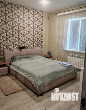 Дом 180м², 3-этажный, участок 6 сот.  