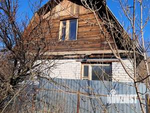 Дом 40м², 2-этажный, участок 9 сот.  