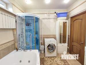 Дом 392м², 2-этажный, участок 8 сот.  