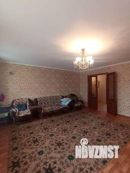 Дом 327м², 3-этажный, участок 7 сот.  