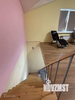 Дом 250м², 2-этажный, участок 18 сот.  