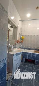Дом 210м², 2-этажный, участок 6 сот.  