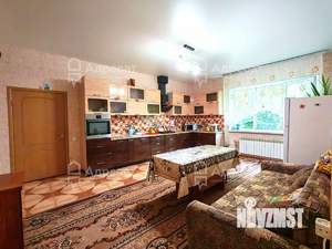 Дом 627м², 2-этажный, участок 20 сот.  