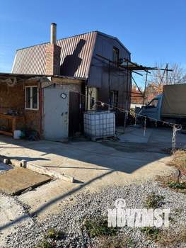 Дом 60м&sup2;, 2-этажный, участок 6 сот.  