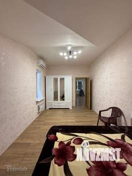 Дом 250м², 2-этажный, участок 18 сот.  