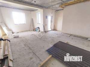 Дом 352м², 3-этажный, участок 8 сот.  