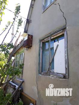 Дом 40м², 2-этажный, участок 6 сот.  