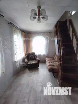 Дом 81м², 2-этажный, участок 5 сот.  