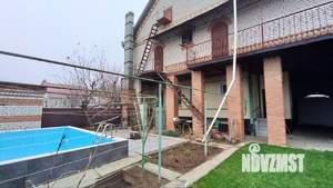 Дом 272м², 2-этажный, участок 6 сот.  