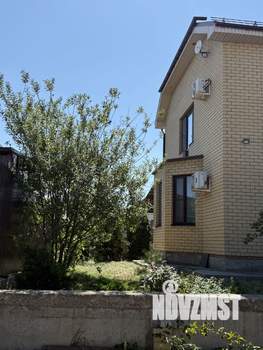 Дом 174м², 2-этажный, участок 6 сот.  