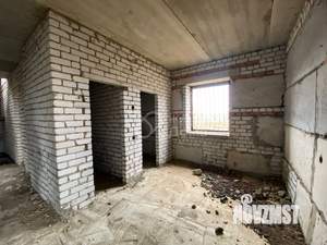 Дом 320м², 2-этажный, участок 15 сот.  
